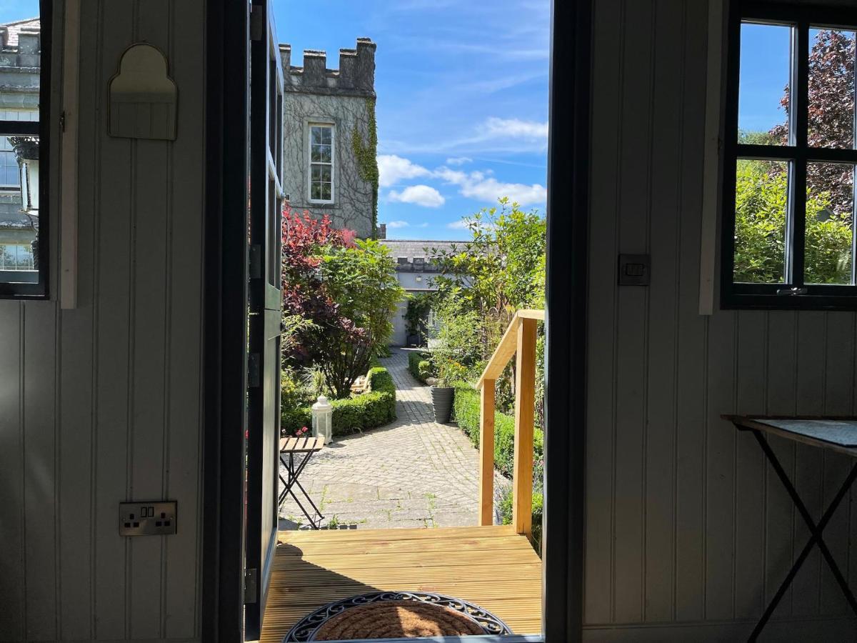Lilac Hut Shepherds Hut Kilkenny Luaran gambar